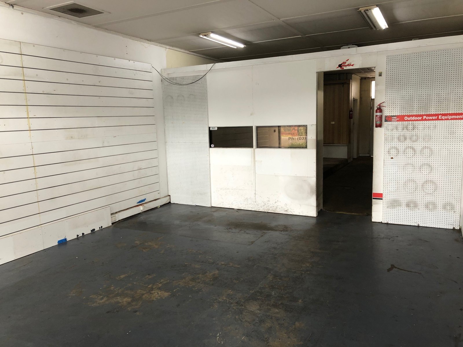 Gallery: 186A Huntingdale Road