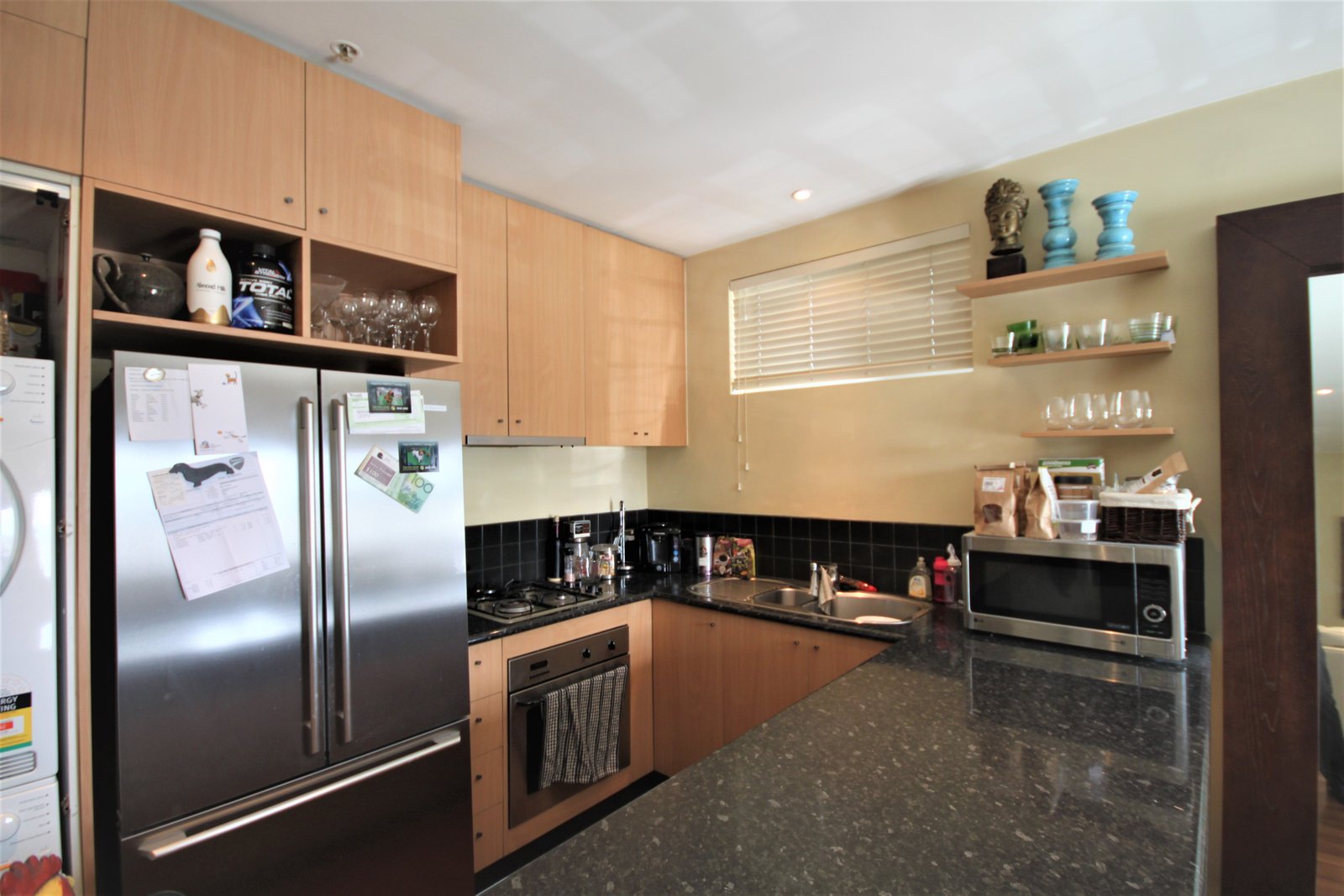 Gallery: 1/86a Marine Parade