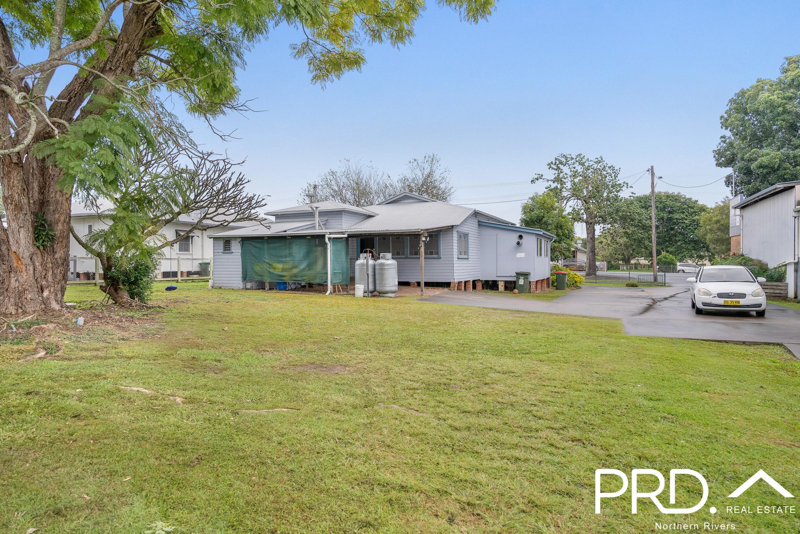 187 Centre Street CASINO 8