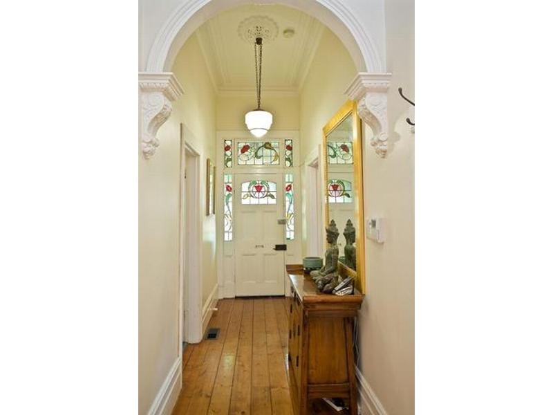 Gallery: 187 Liardet Street