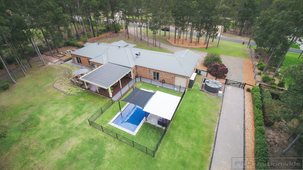 187 Parish Drive THORNTON 2