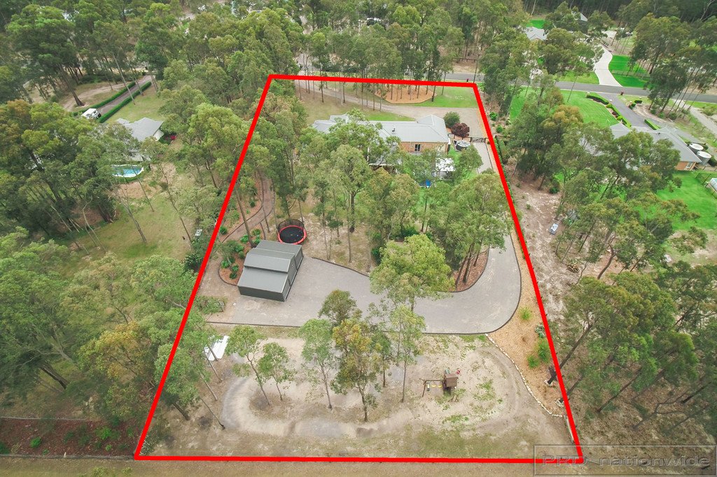 187 Parish Drive THORNTON 4