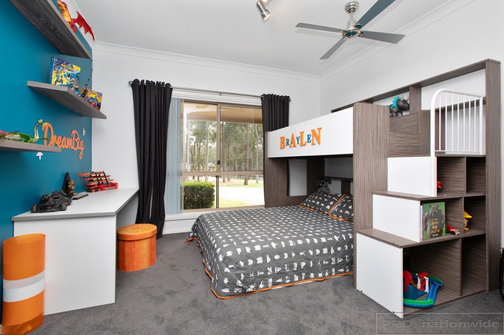 187 Parish Drive THORNTON 18