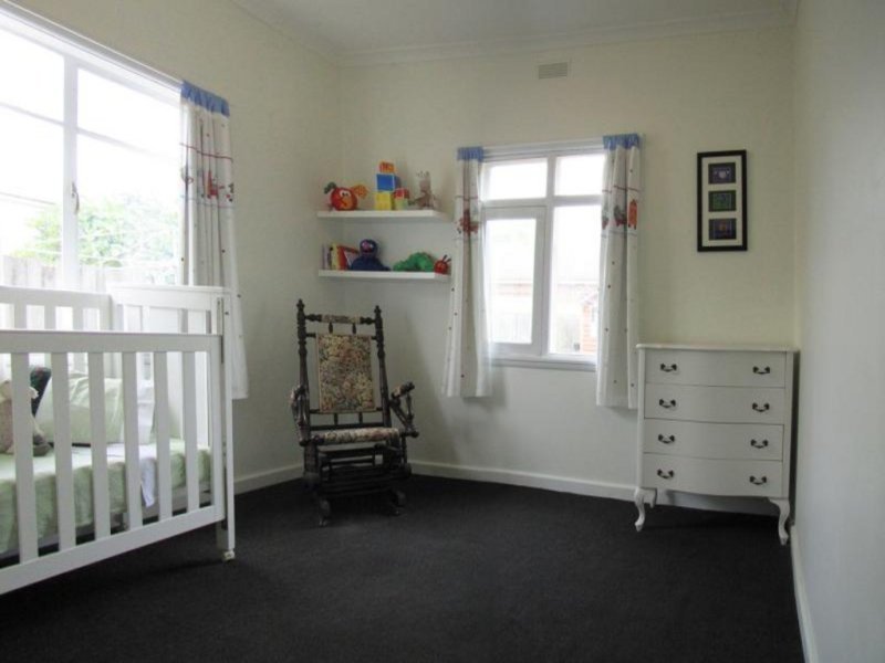 Gallery: 187 Stephen Street