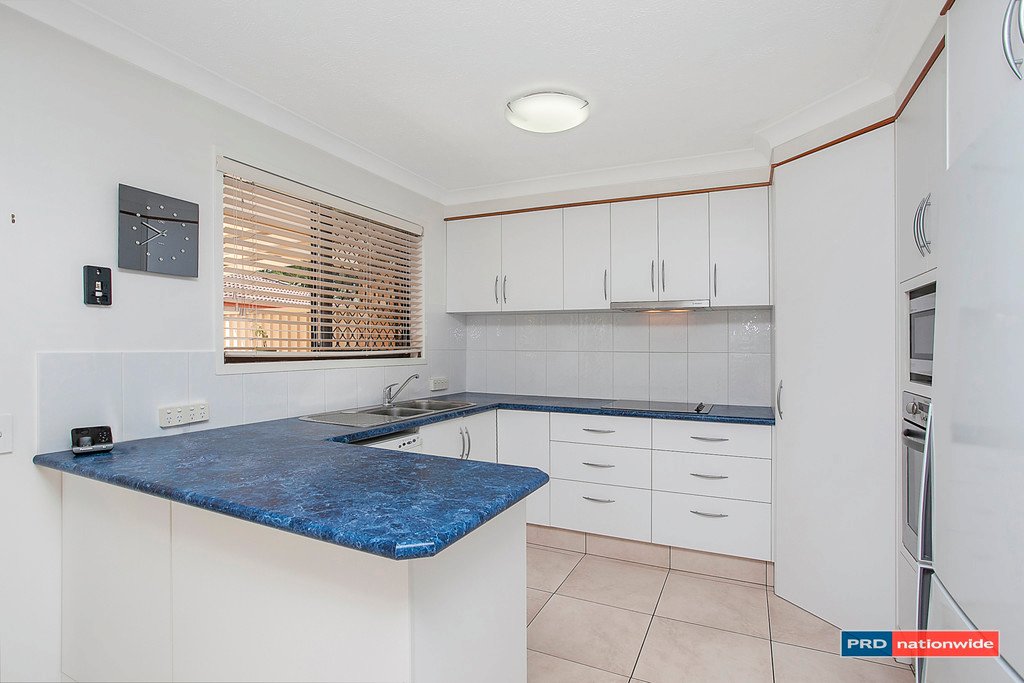 1/87 Treeview Drive BURLEIGH WATERS 5