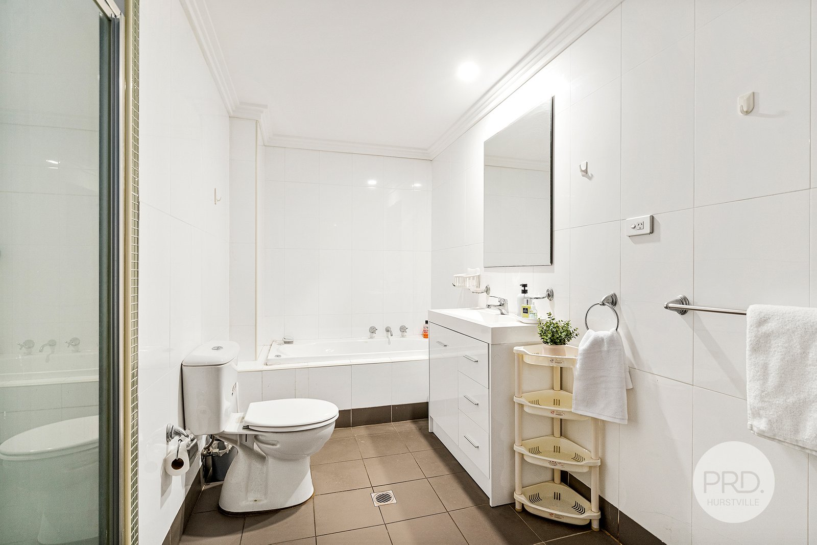 18/74-80 Woniora Road HURSTVILLE 6