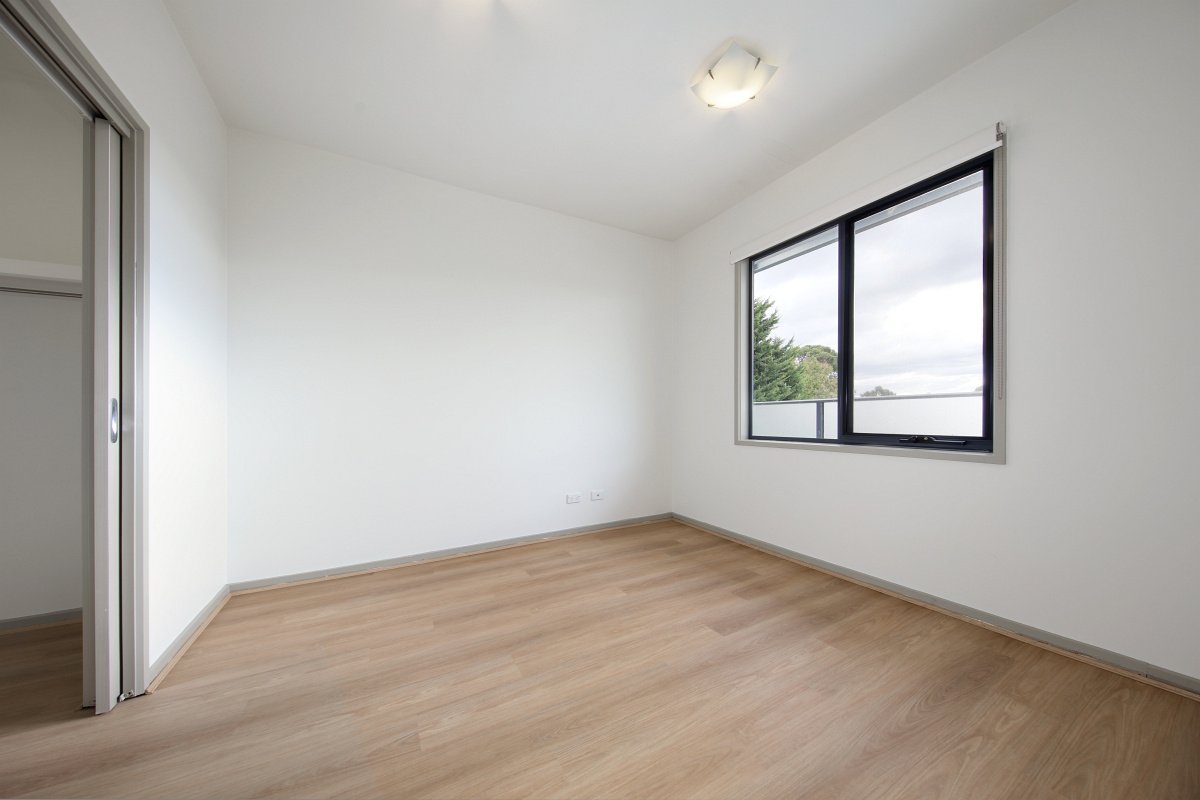 Gallery: 18/76 East Boundary Road