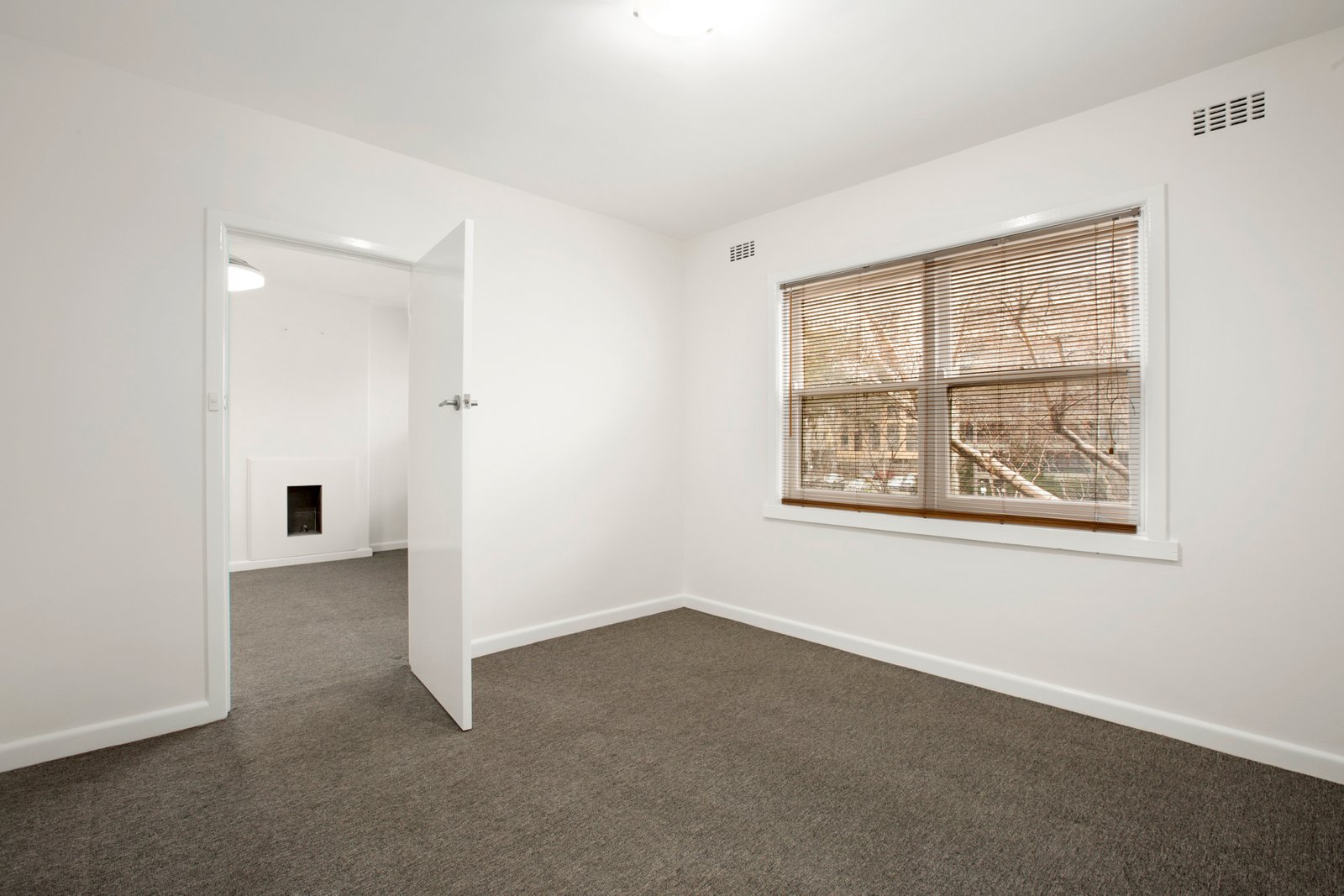 Real Estate and Property in 18/78 Queens Road, Melbourne, VIC