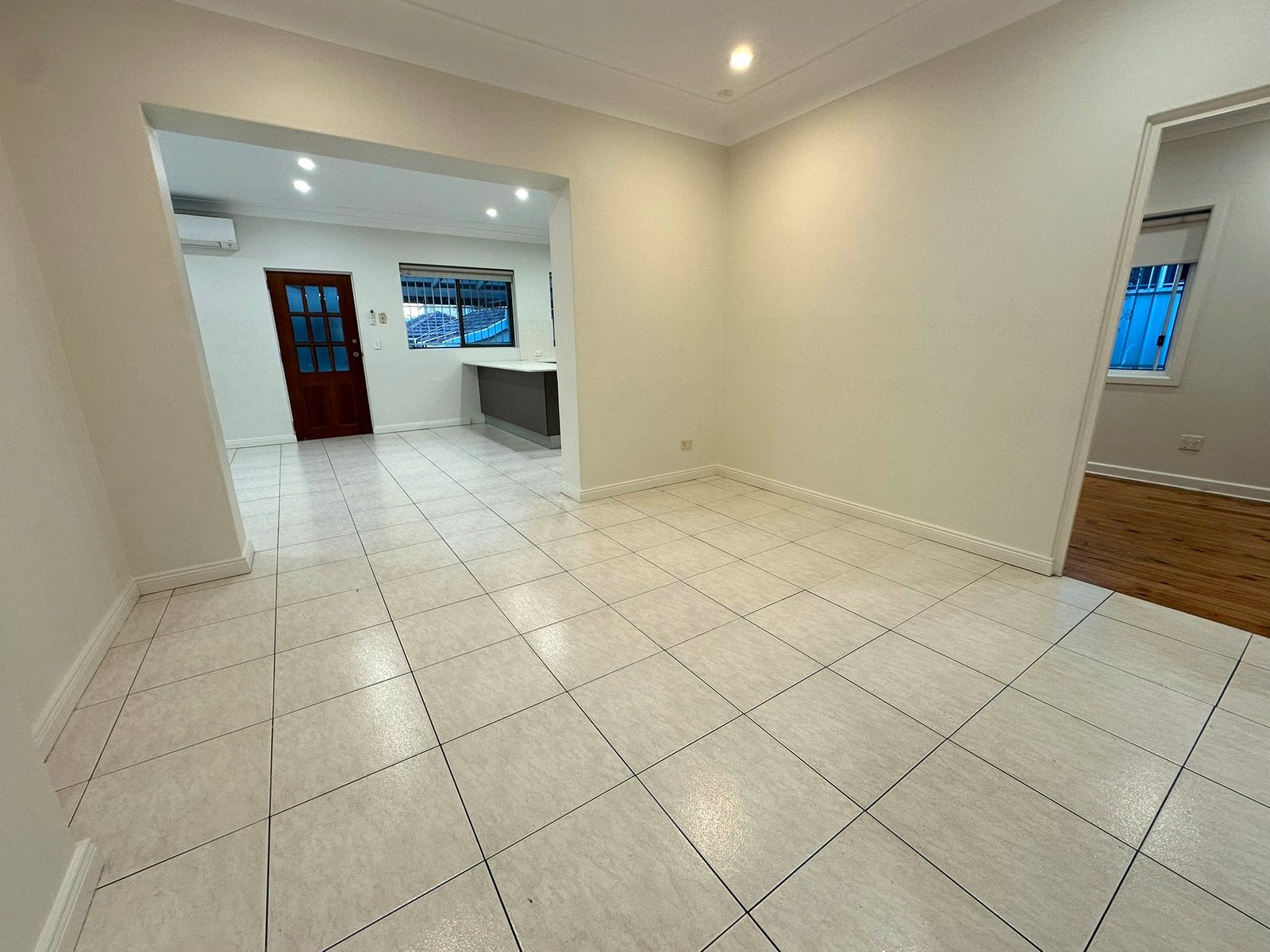 188 Bunnerong Road EASTGARDENS 9