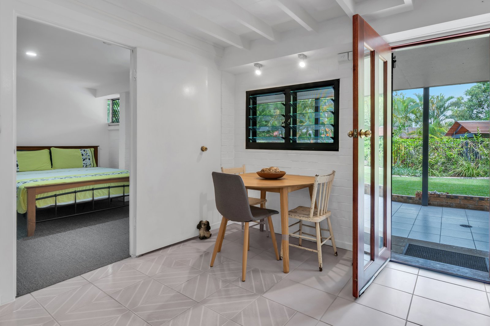 188 Cotlew Street ASHMORE 24