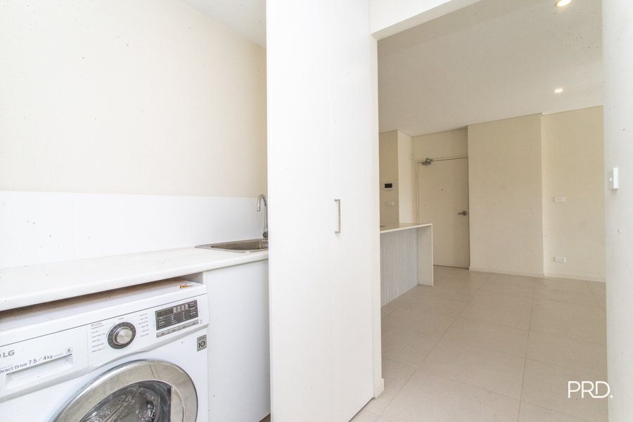 18/8 John Tipping Grove Penrith 6