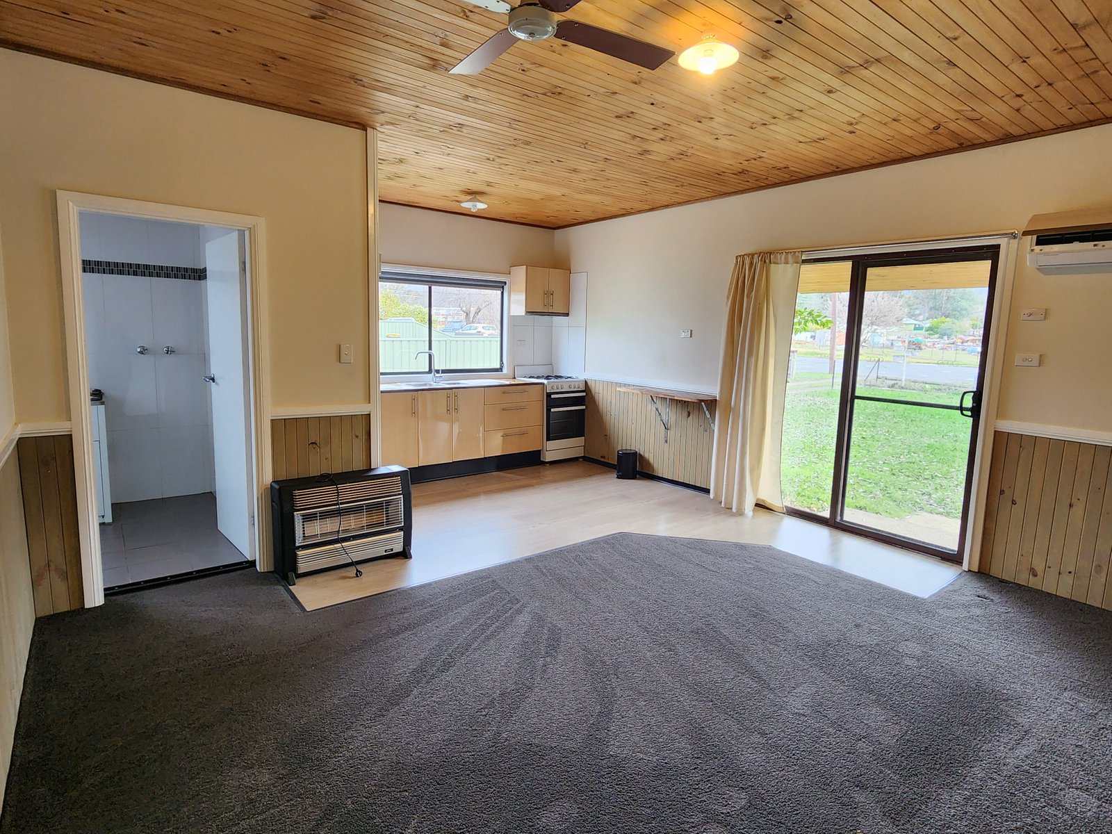 1/88 Lambie Street TUMUT 2