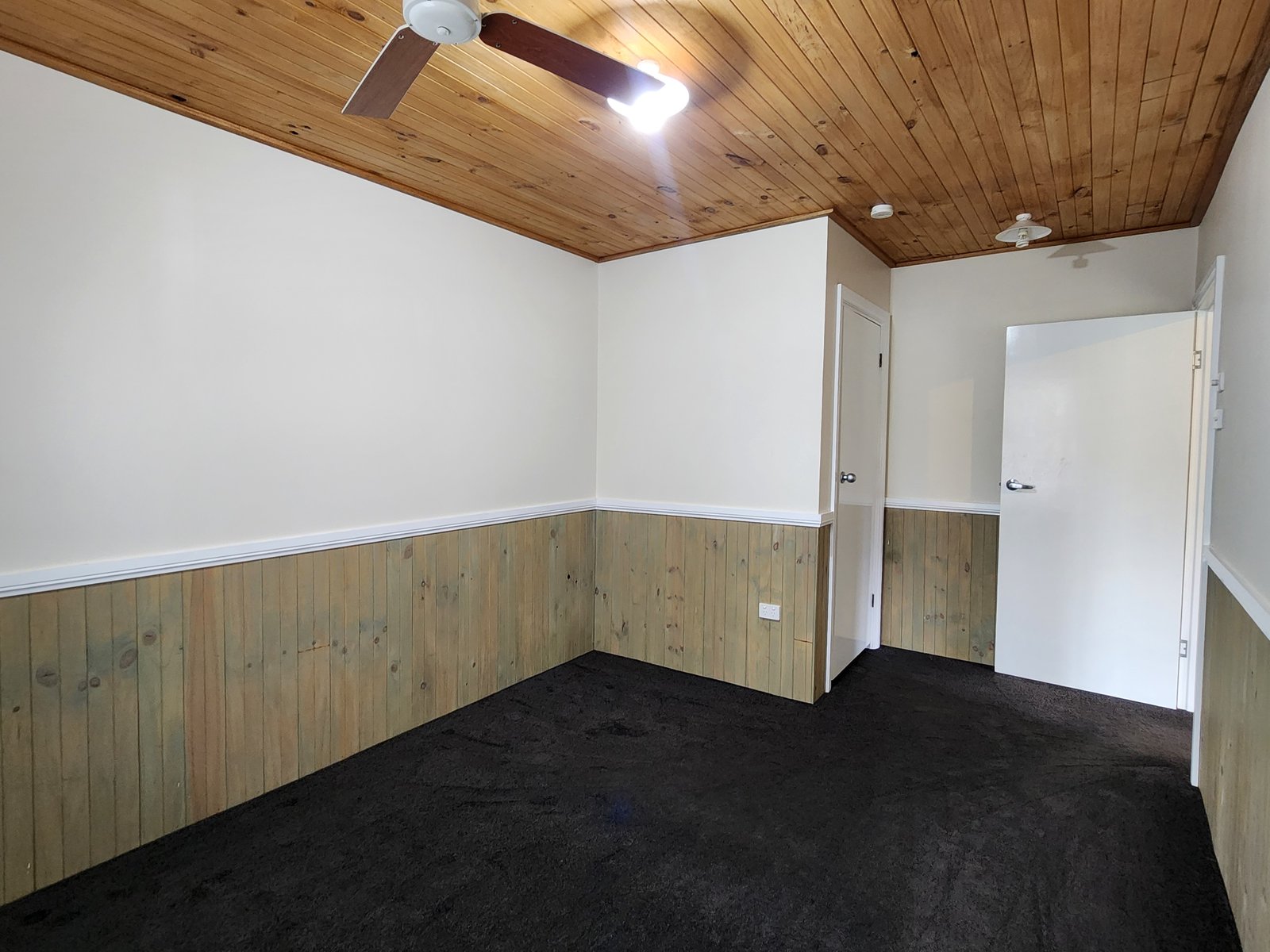 1/88 Lambie Street TUMUT 6