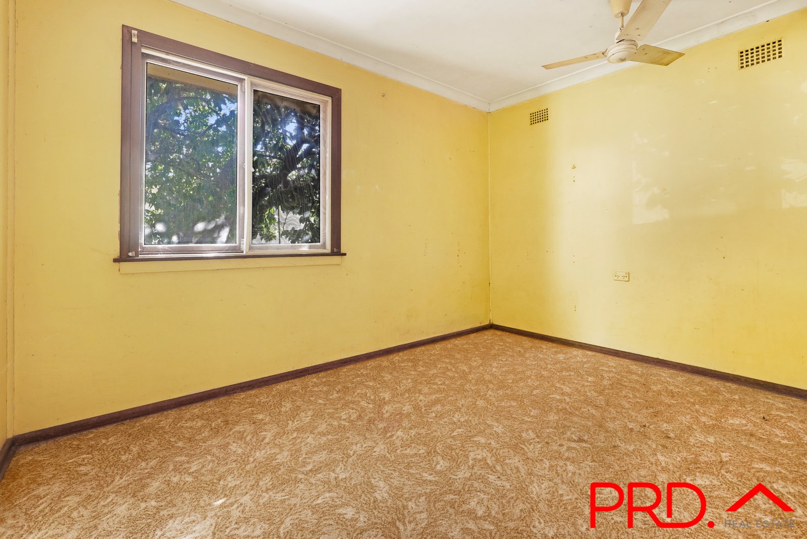 188 Manilla Road TAMWORTH 21