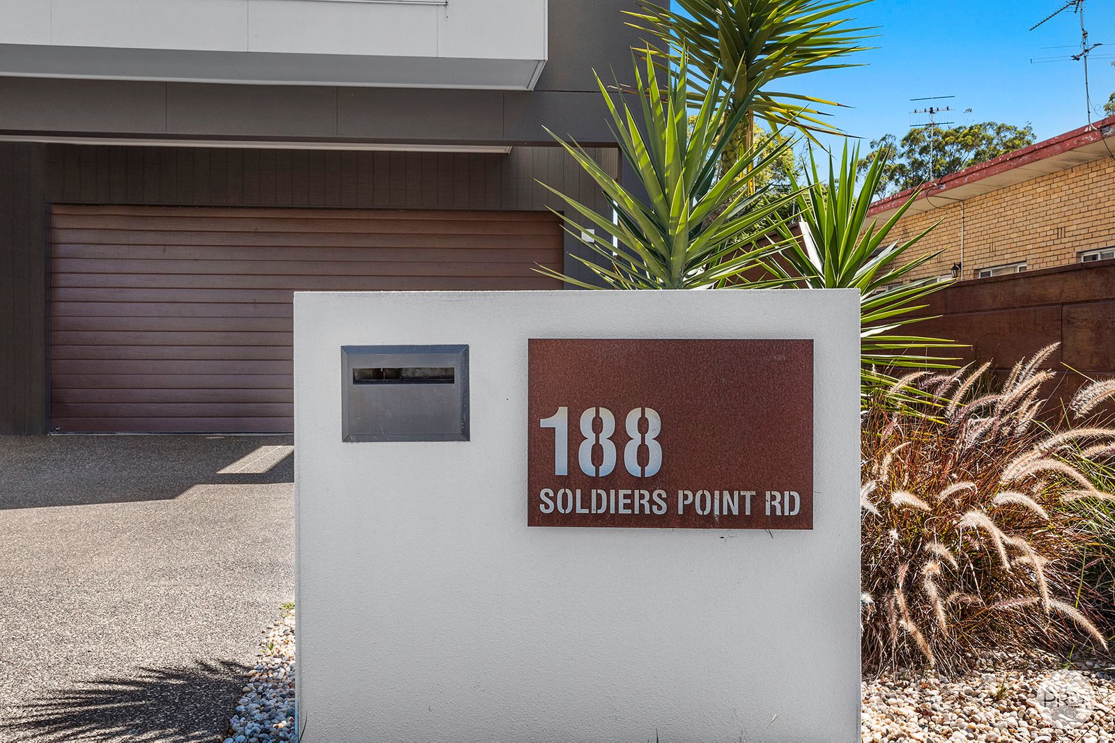 188 Soldiers Point Road.  SALAMANDER BAY 4