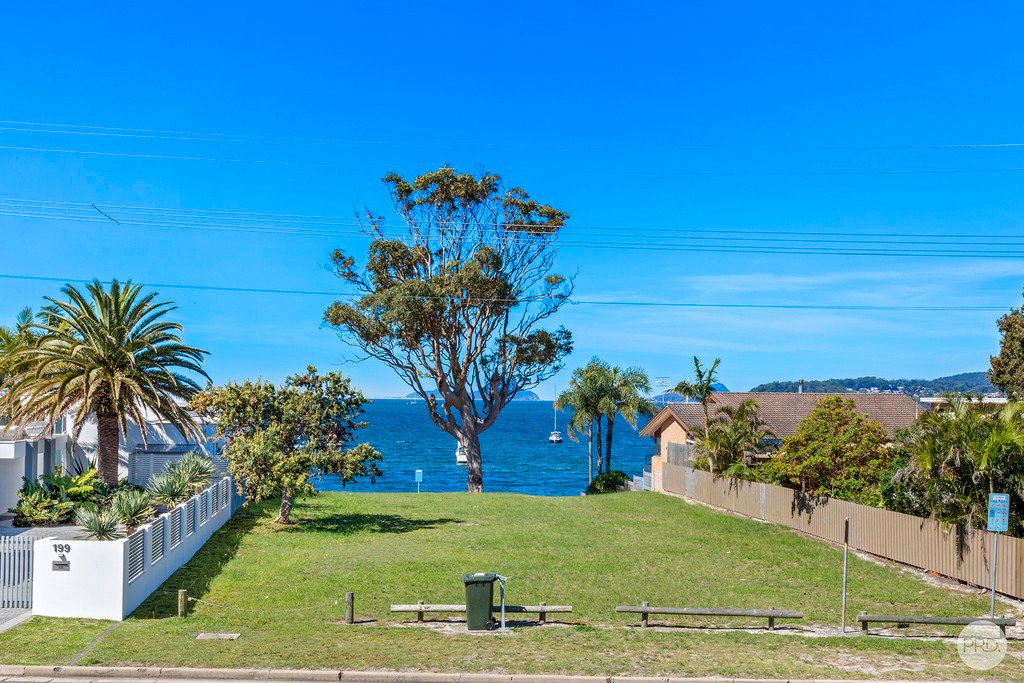 188 Soldiers Point Road.  SALAMANDER BAY 12