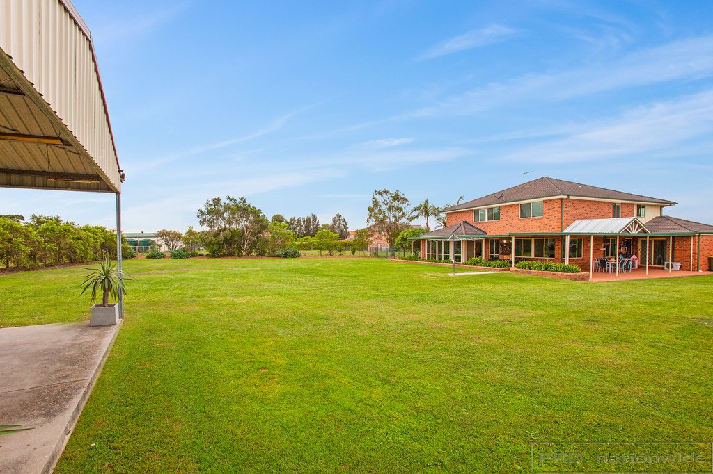 188 Somerset Drive THORNTON 4