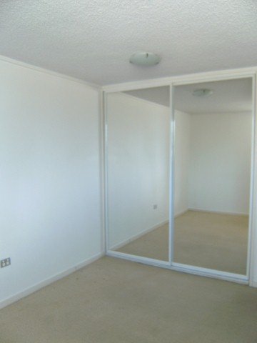 1/88 The Esplanade BURLEIGH HEADS 4