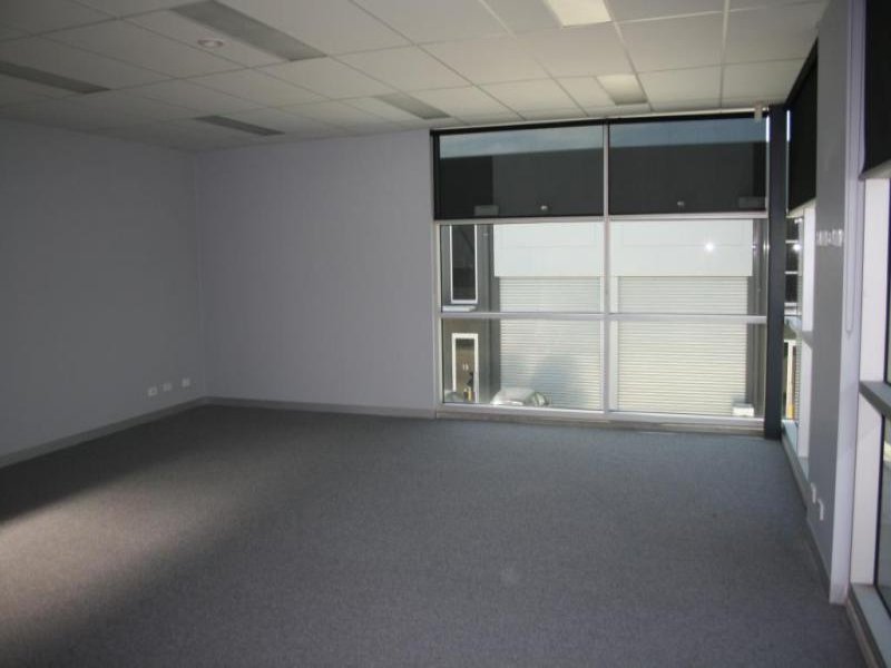 Gallery: 1/88 Wirraway Drive