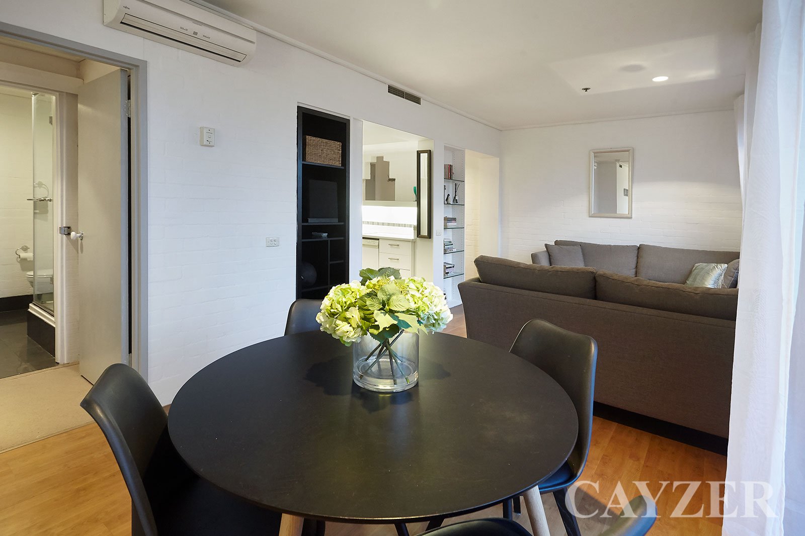 Gallery: 18/9 Beach Street