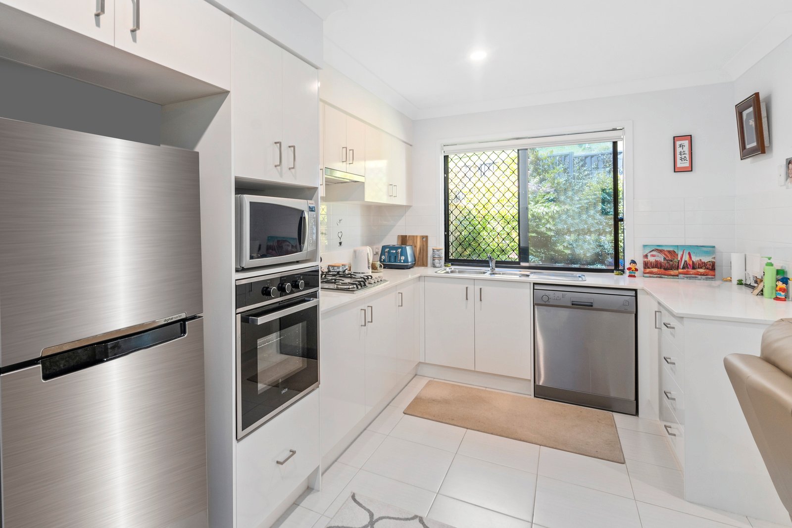 18/9 Border Drive North CURRUMBIN WATERS 8