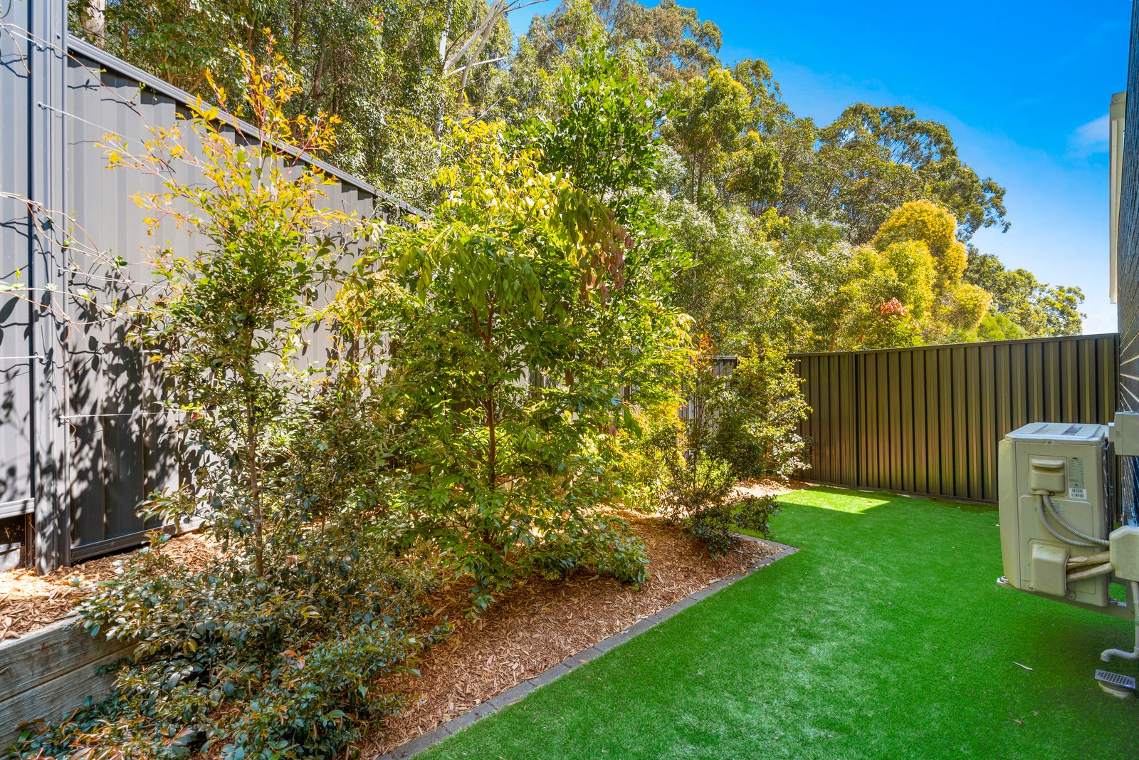 9 Border Drive North CURRUMBIN WATERS QLD 4223