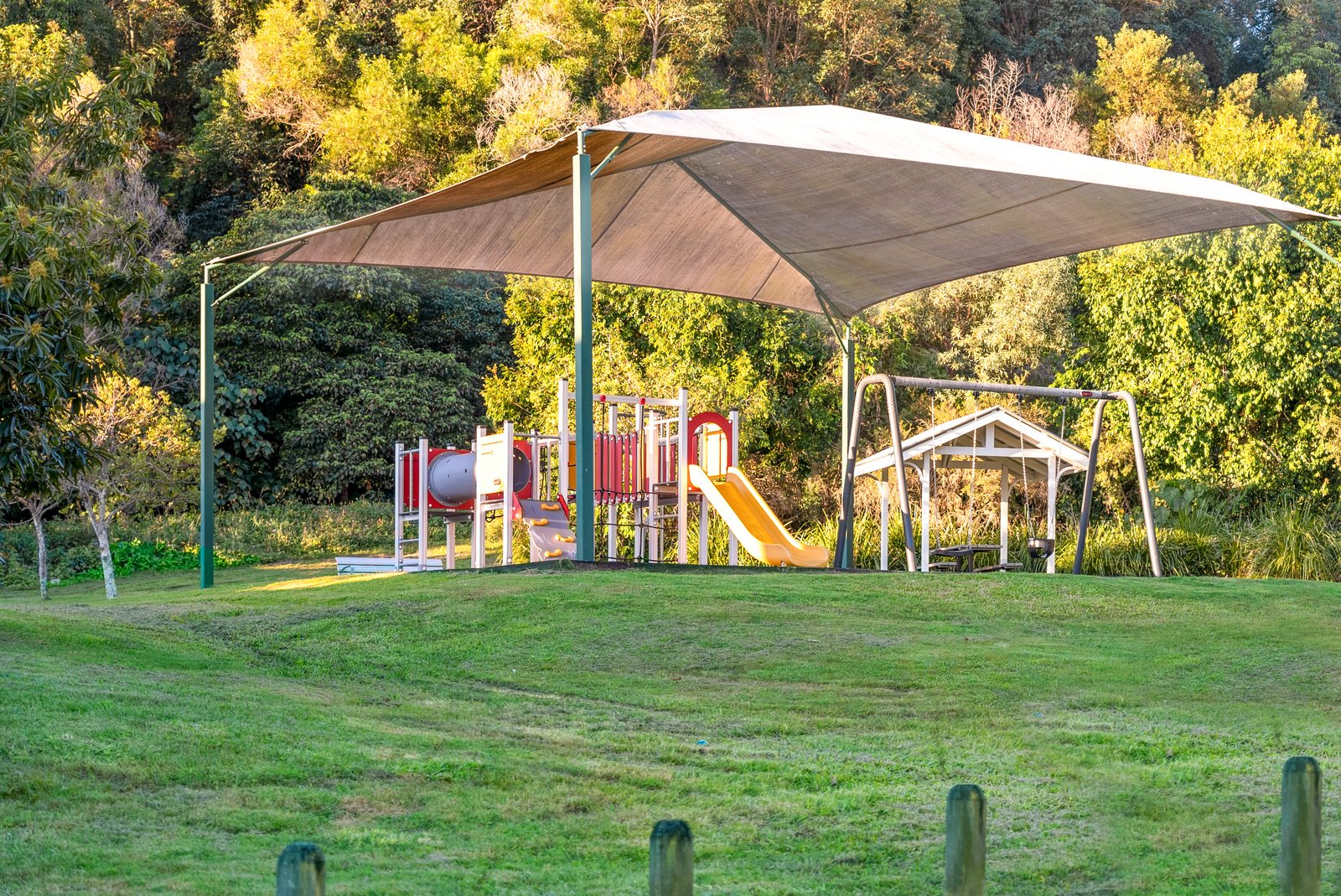 18/9 Border Drive North CURRUMBIN WATERS 17