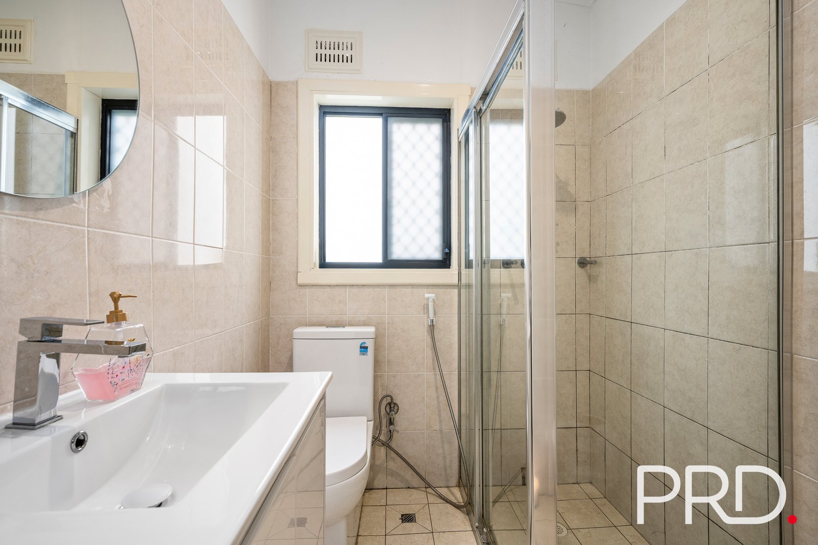 189 Hoxton Park Road CARTWRIGHT 6