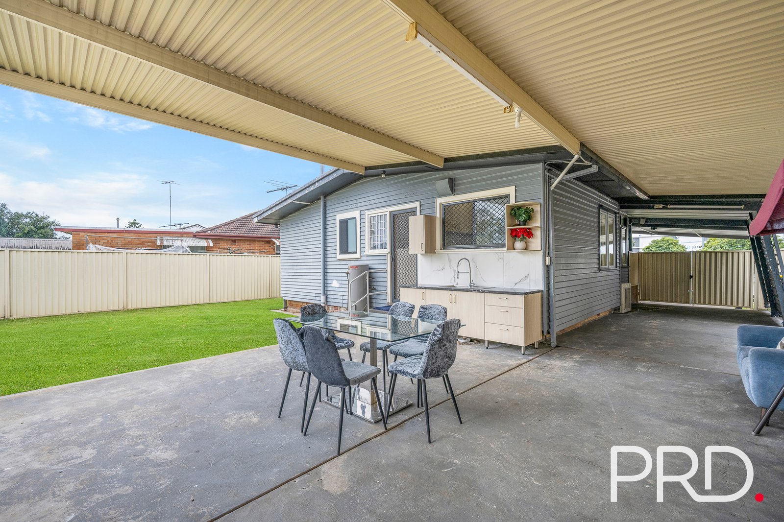 189 Hoxton Park Road CARTWRIGHT 7