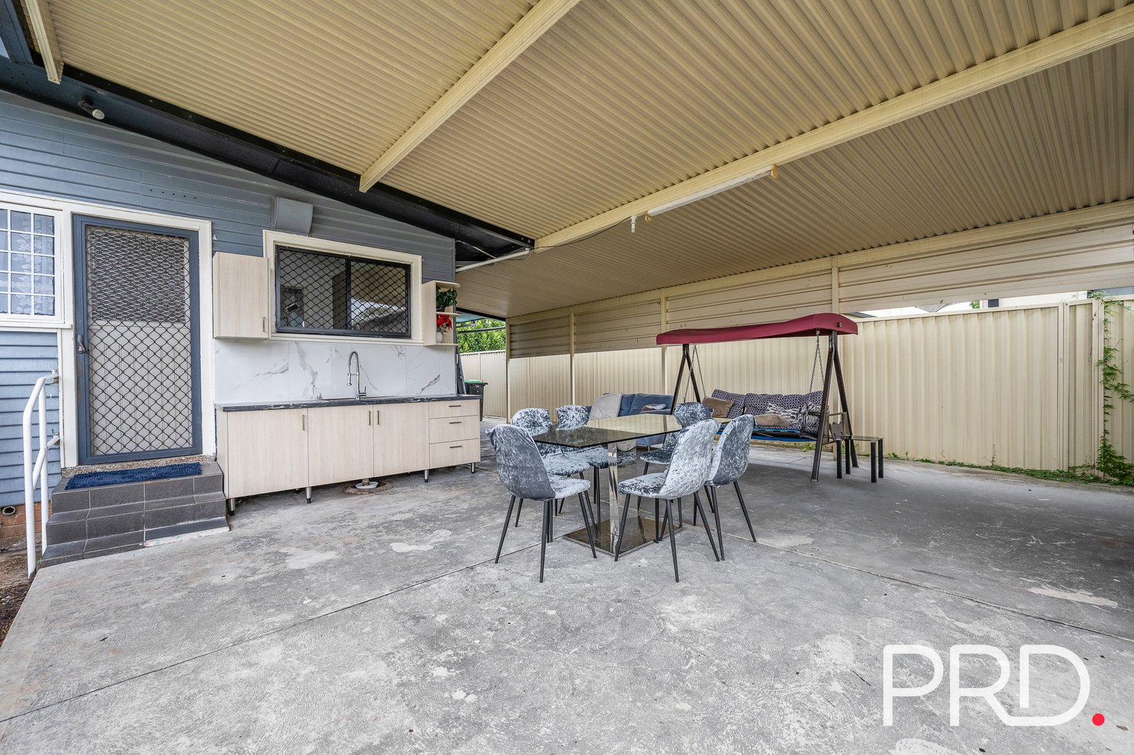 189 Hoxton Park Road CARTWRIGHT 8