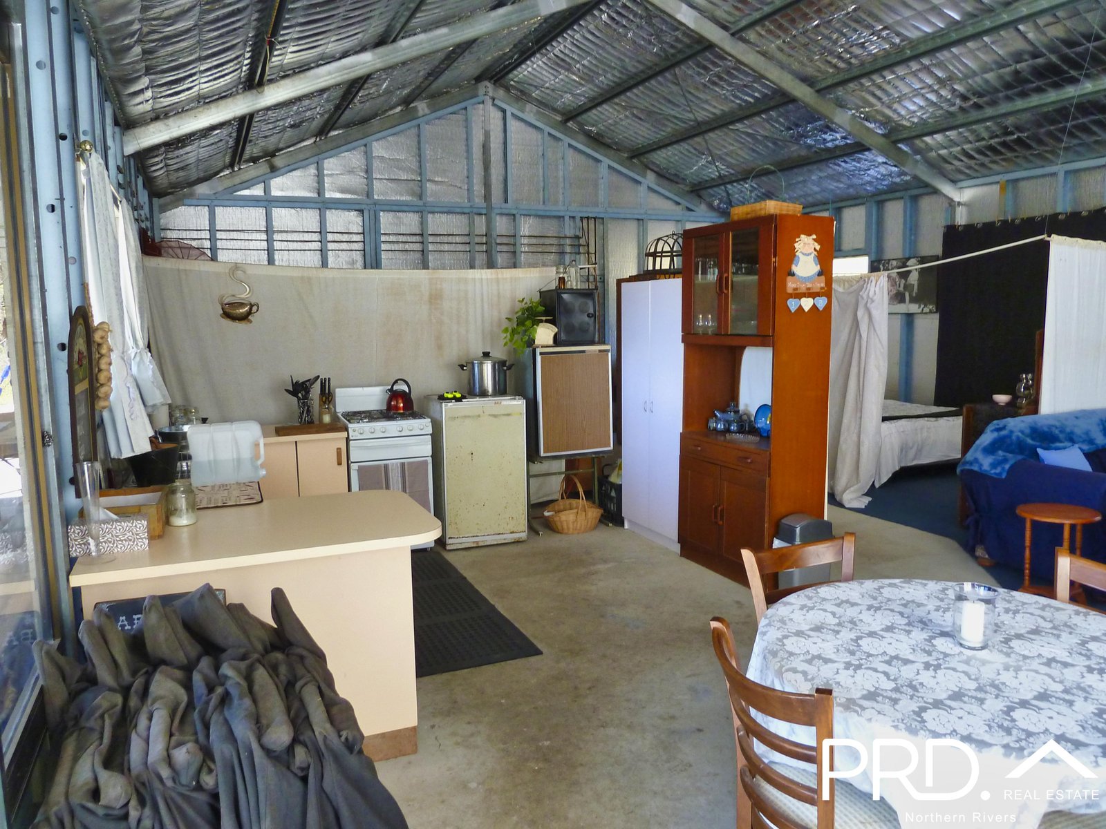 189 Hunters Road EWINGAR 17