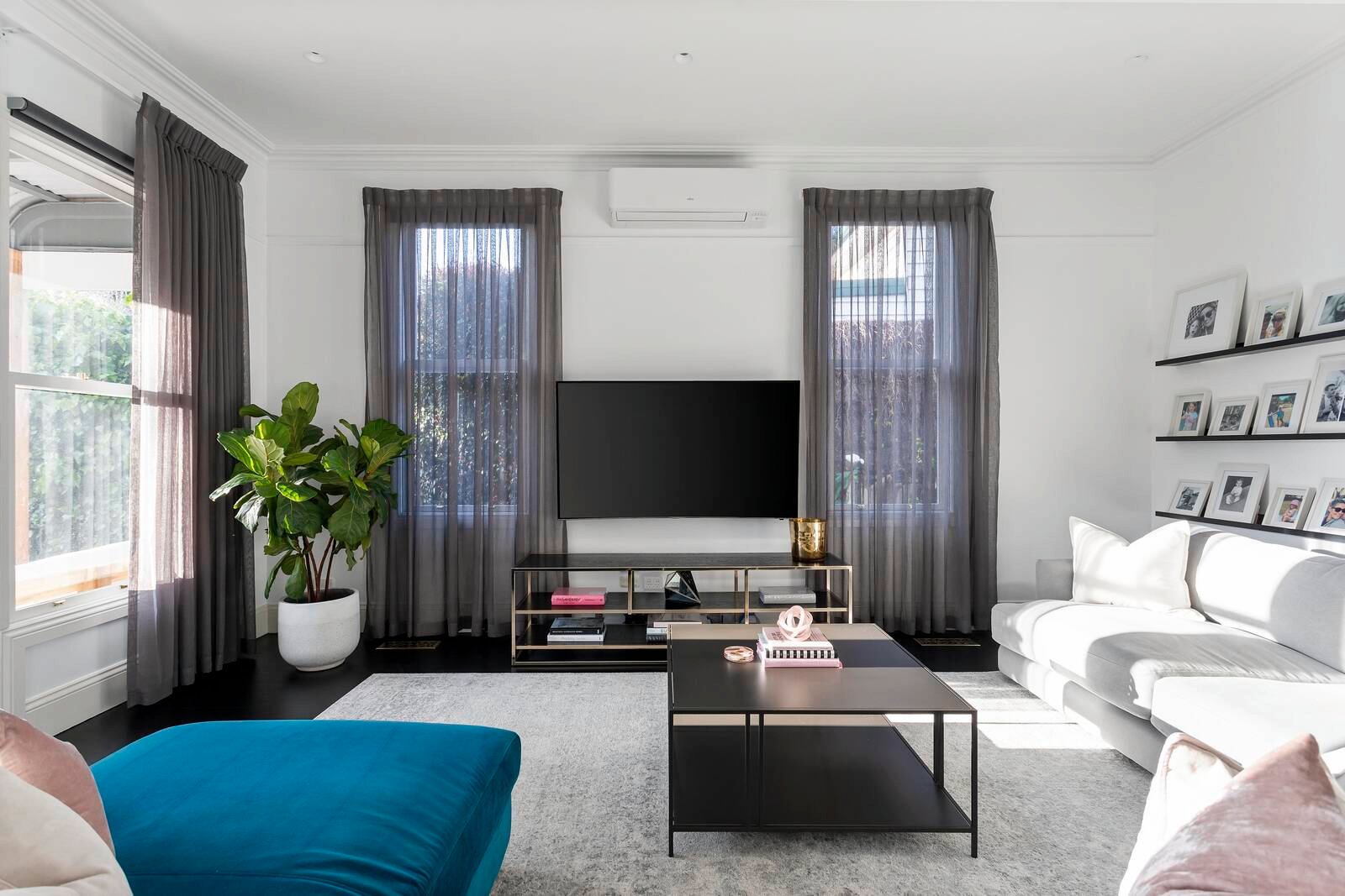 Real Estate and Property in 189 Koornang Road, Carnegie, VIC