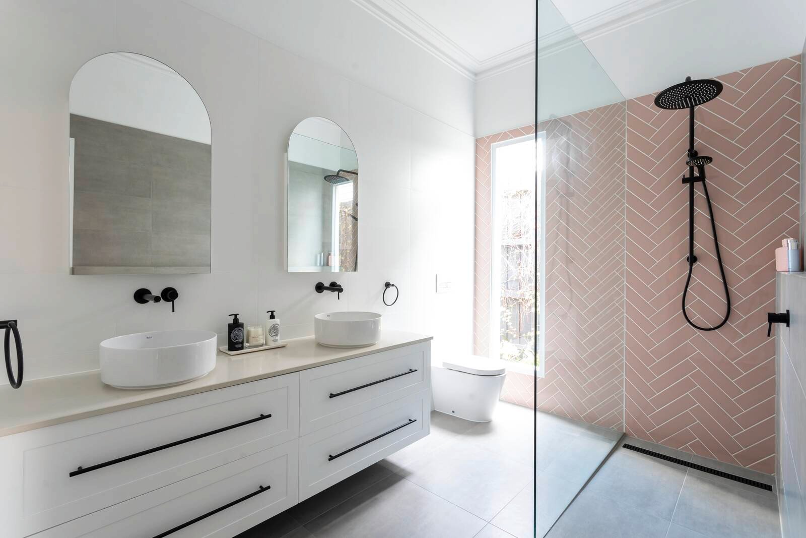 Real Estate and Property in 189 Koornang Road, Carnegie, VIC