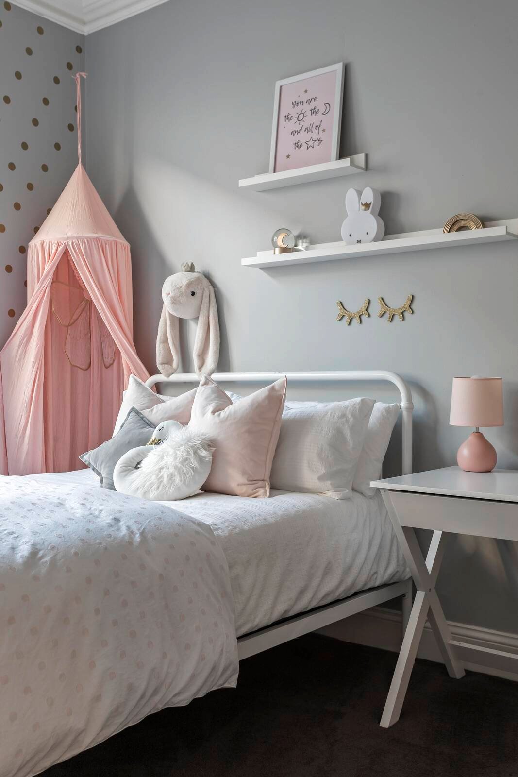 Real Estate and Property in 189 Koornang Road, Carnegie, VIC