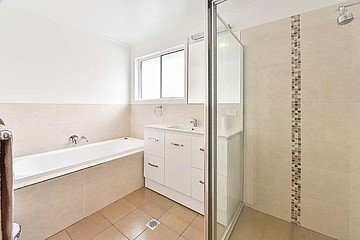 1/89 Penrose Crescent SOUTH PENRITH 4