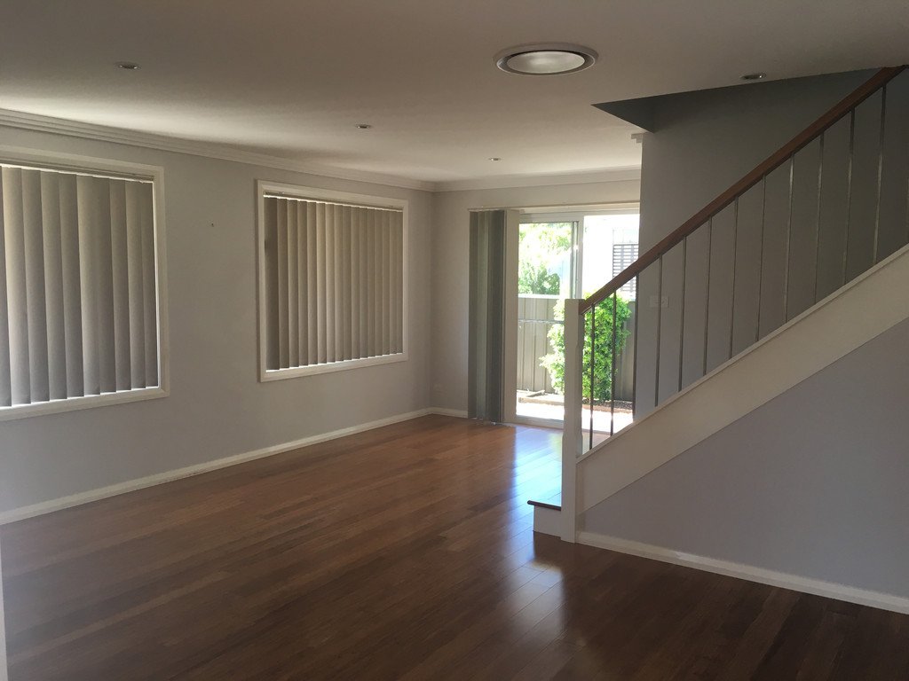 1/89 Penrose Crescent SOUTH PENRITH 4