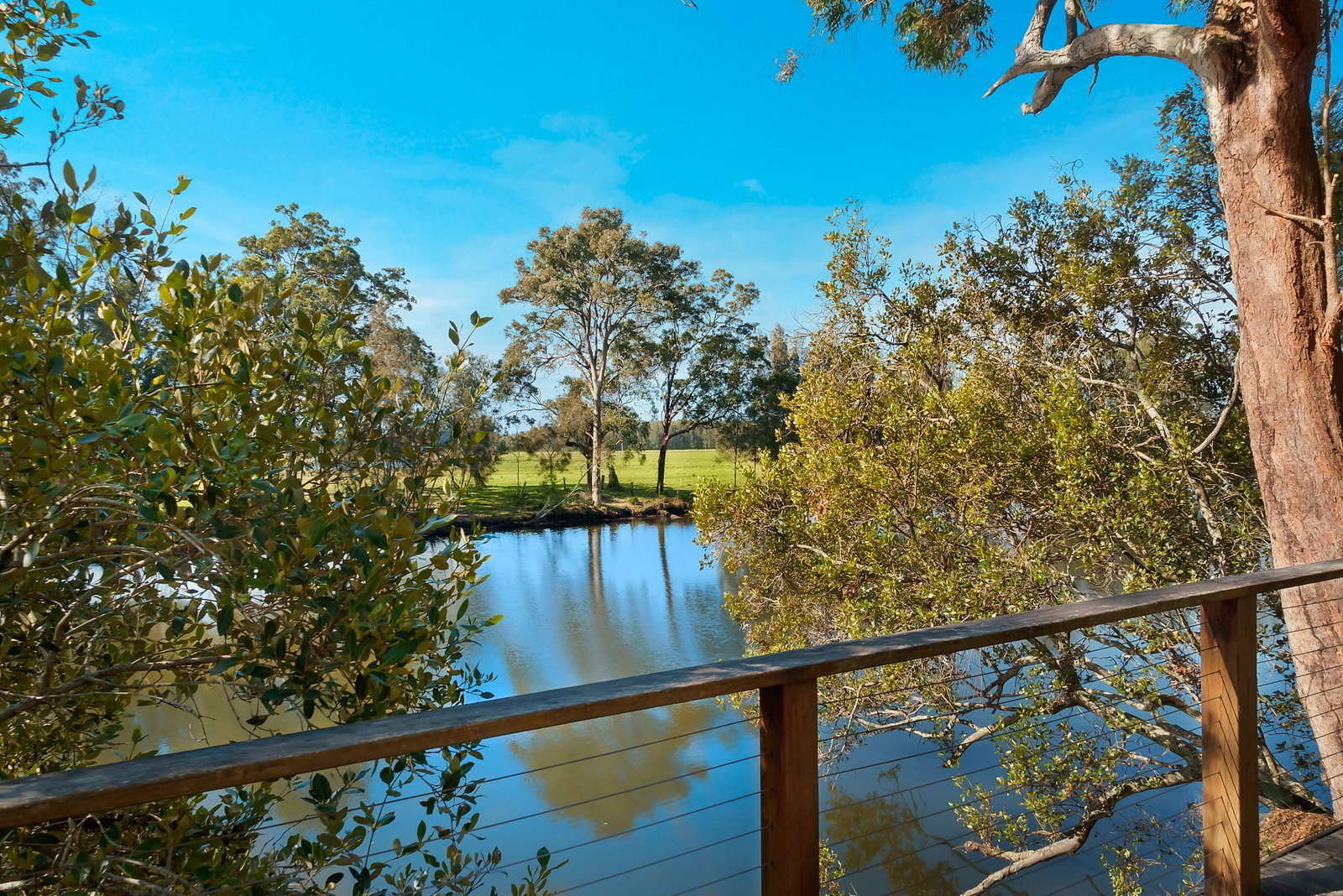 189 Wharf Road JOHNS RIVER 4