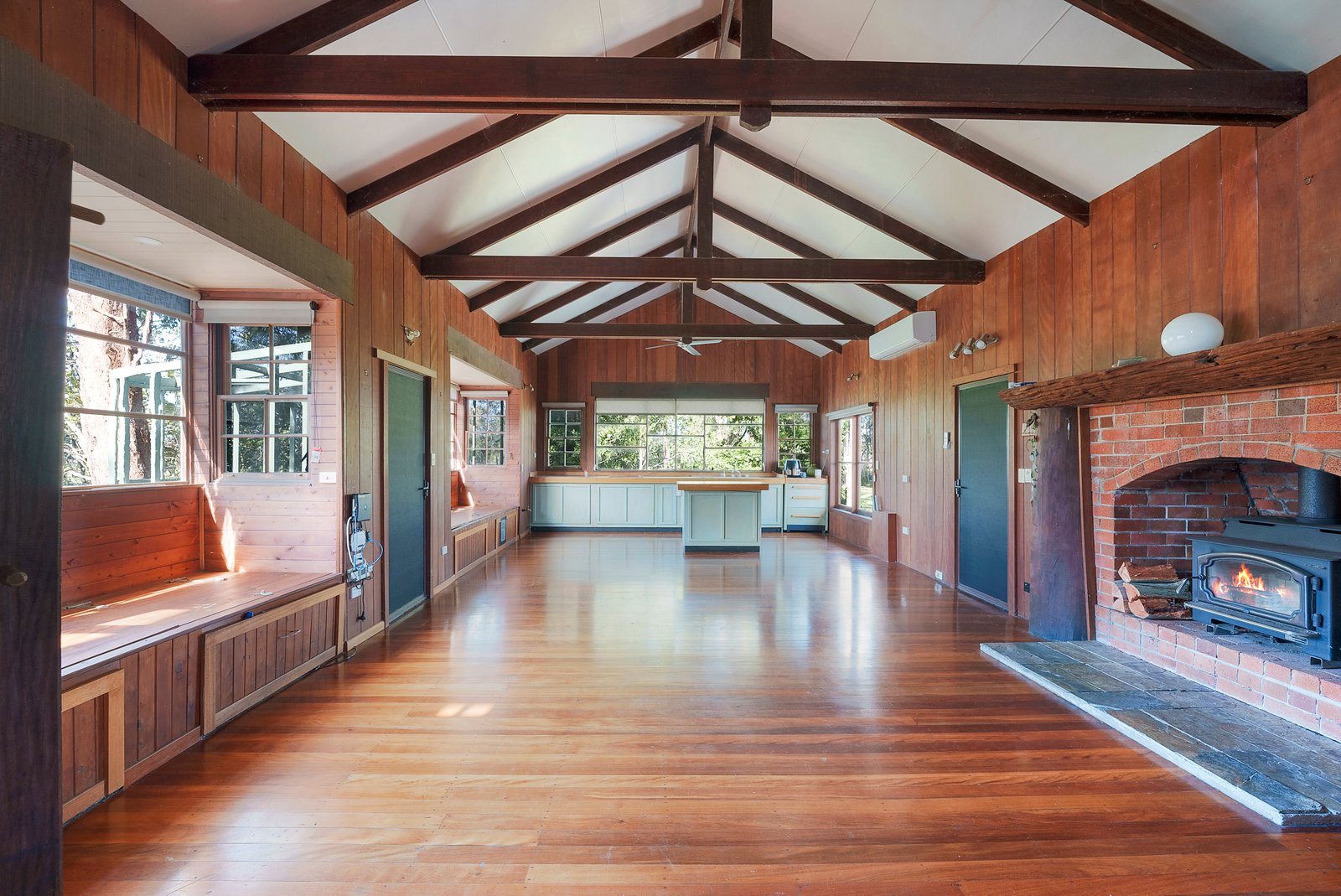 189 Wharf Road JOHNS RIVER 6