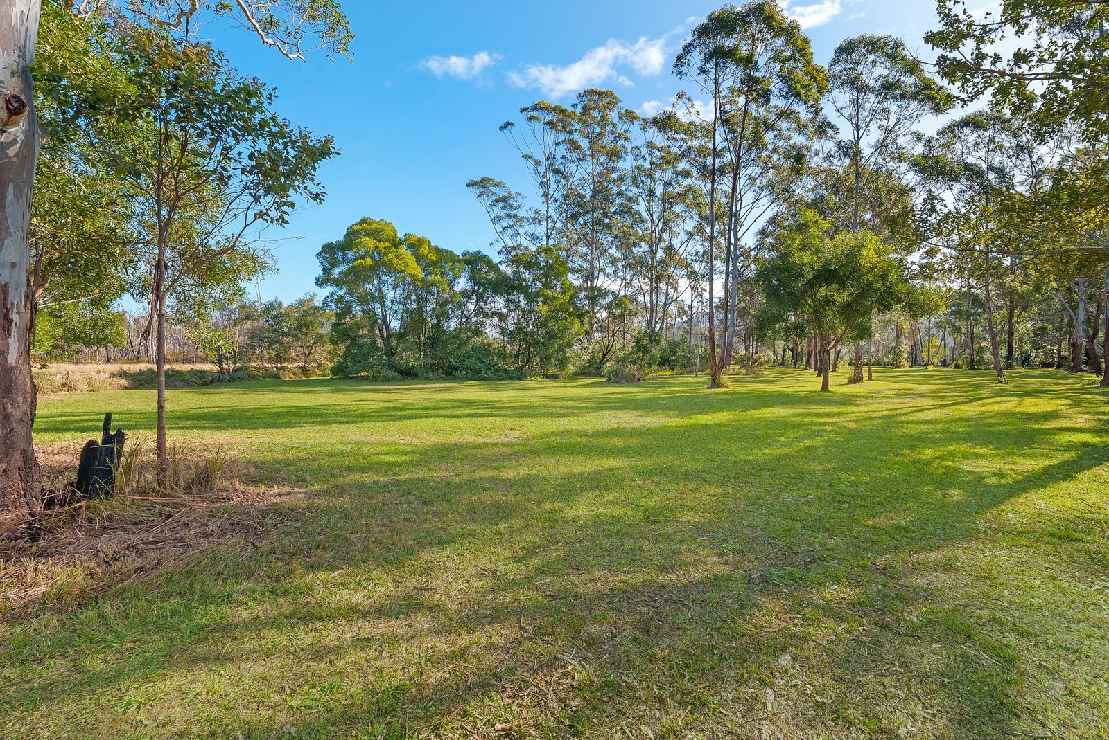 189 Wharf Road JOHNS RIVER 20