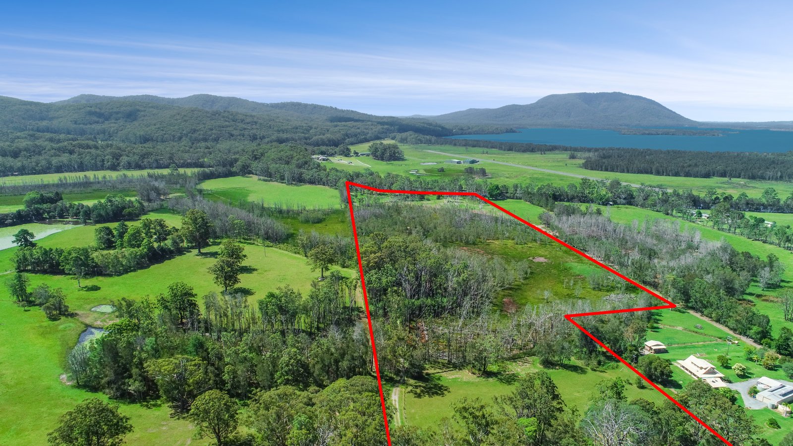 189 Wharf Road JOHNS RIVER 23