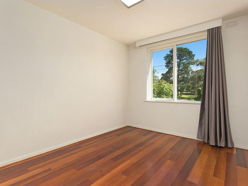Gallery: 18/99 Alma Road