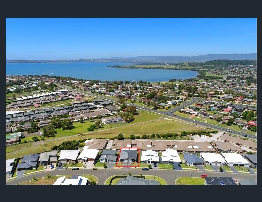 18a Brooks Terrace KANAHOOKA 2