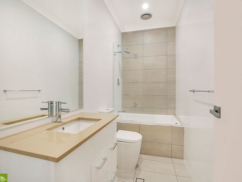 18a Brooks Terrace KANAHOOKA 6