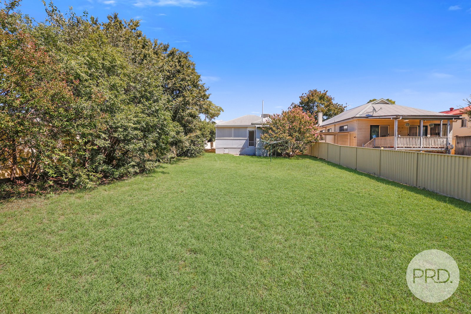 18A Denne Street TAMWORTH 20