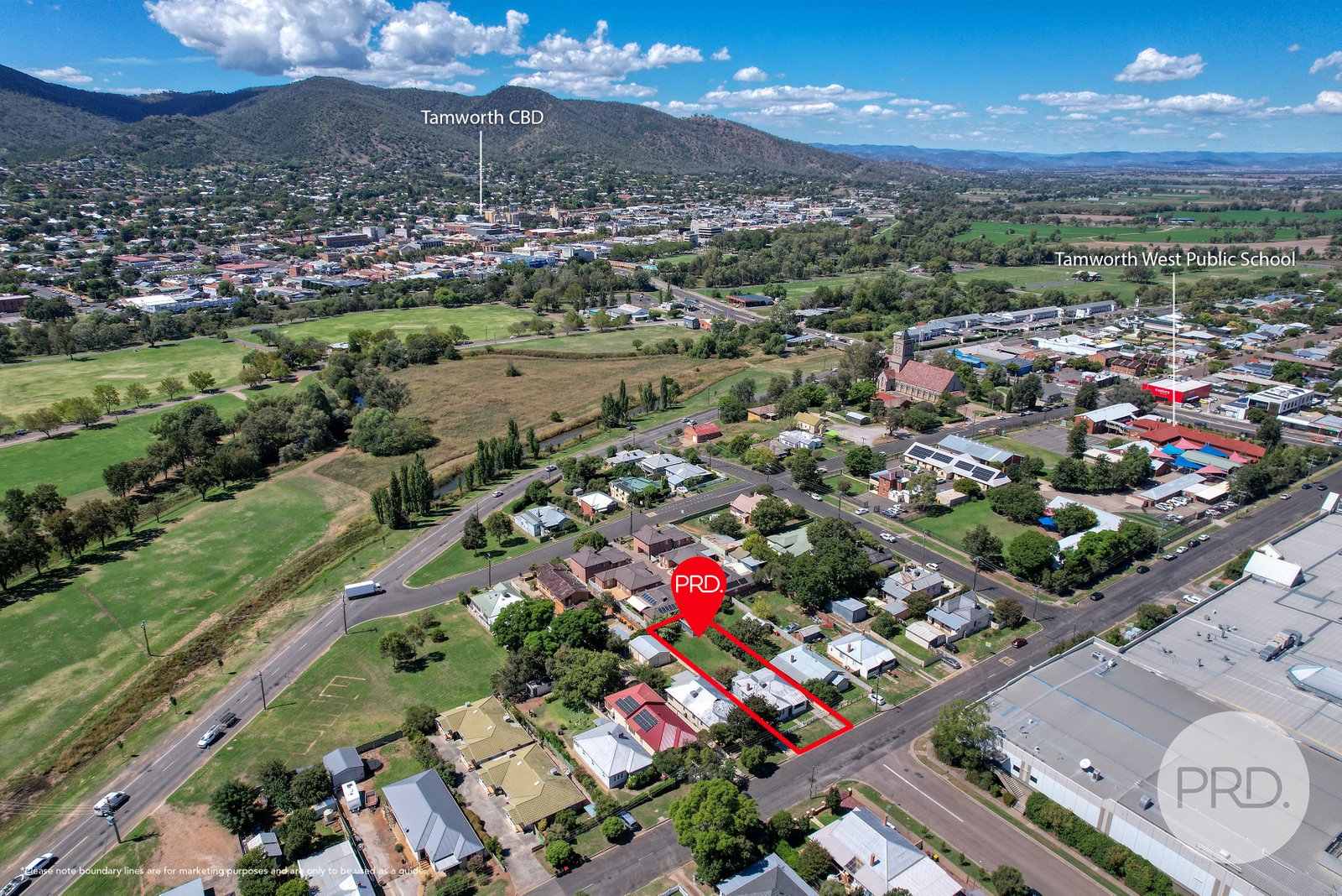 18A Denne Street TAMWORTH 24