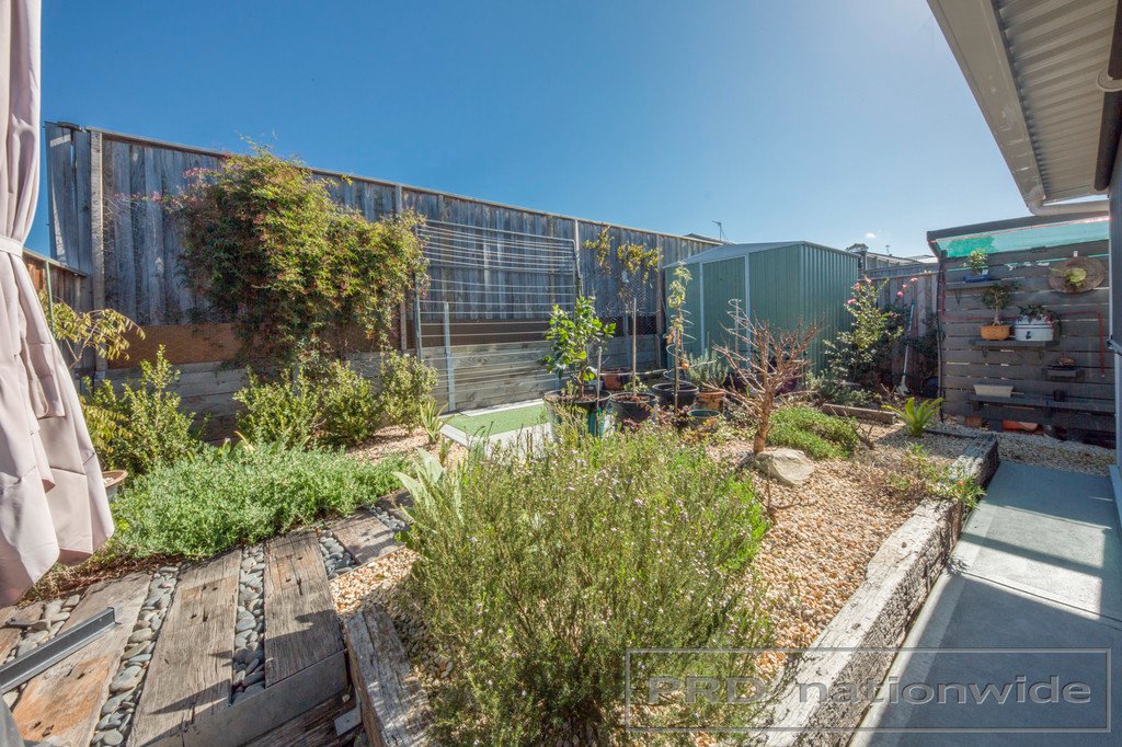 18a Dunnart Street ABERGLASSLYN 16