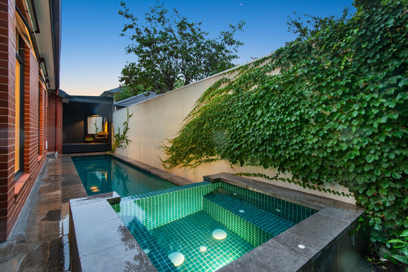 18a Ferncroft Avenue, Malvern East, 3145