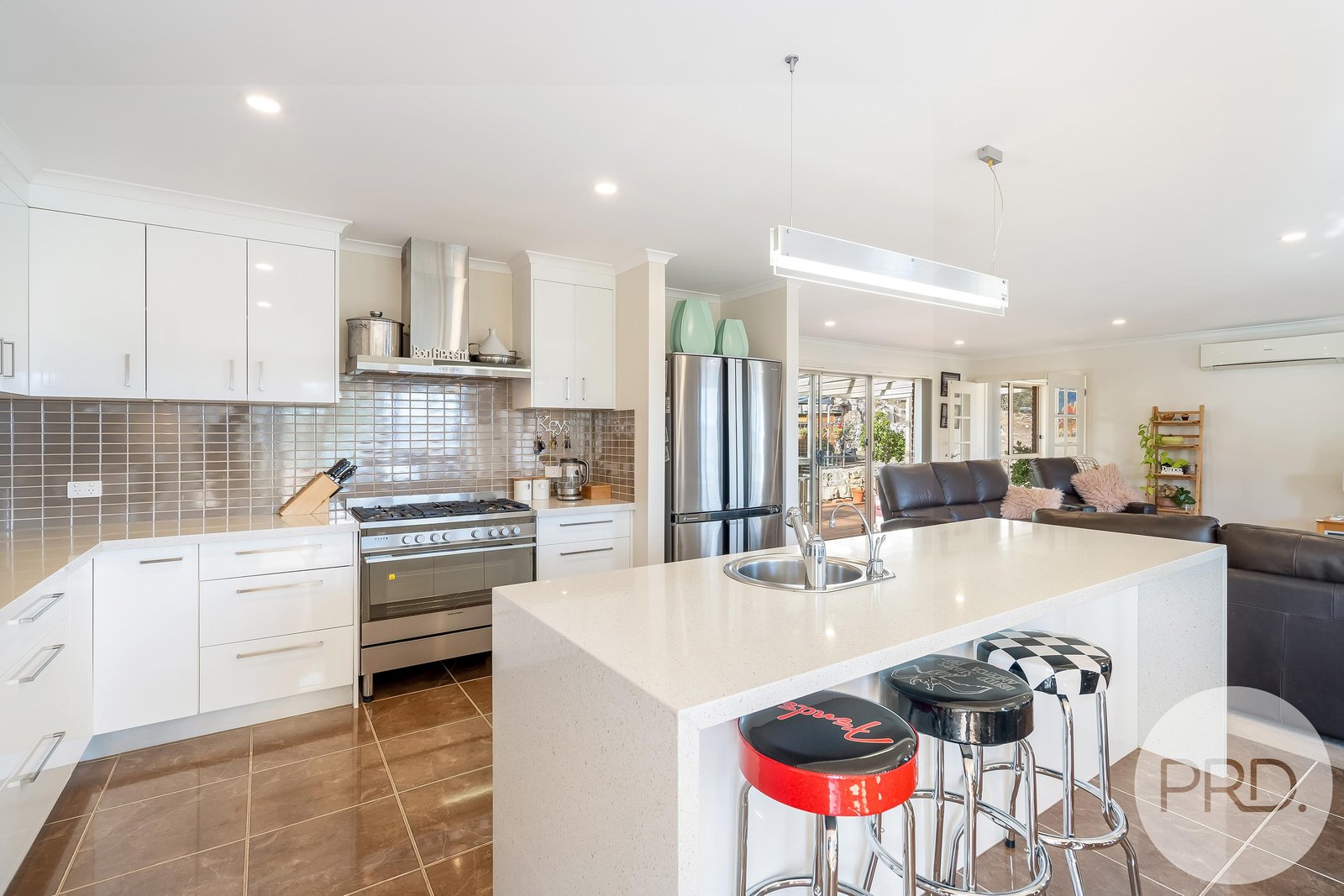 18A Florelyn Terrace GEILSTON BAY 6