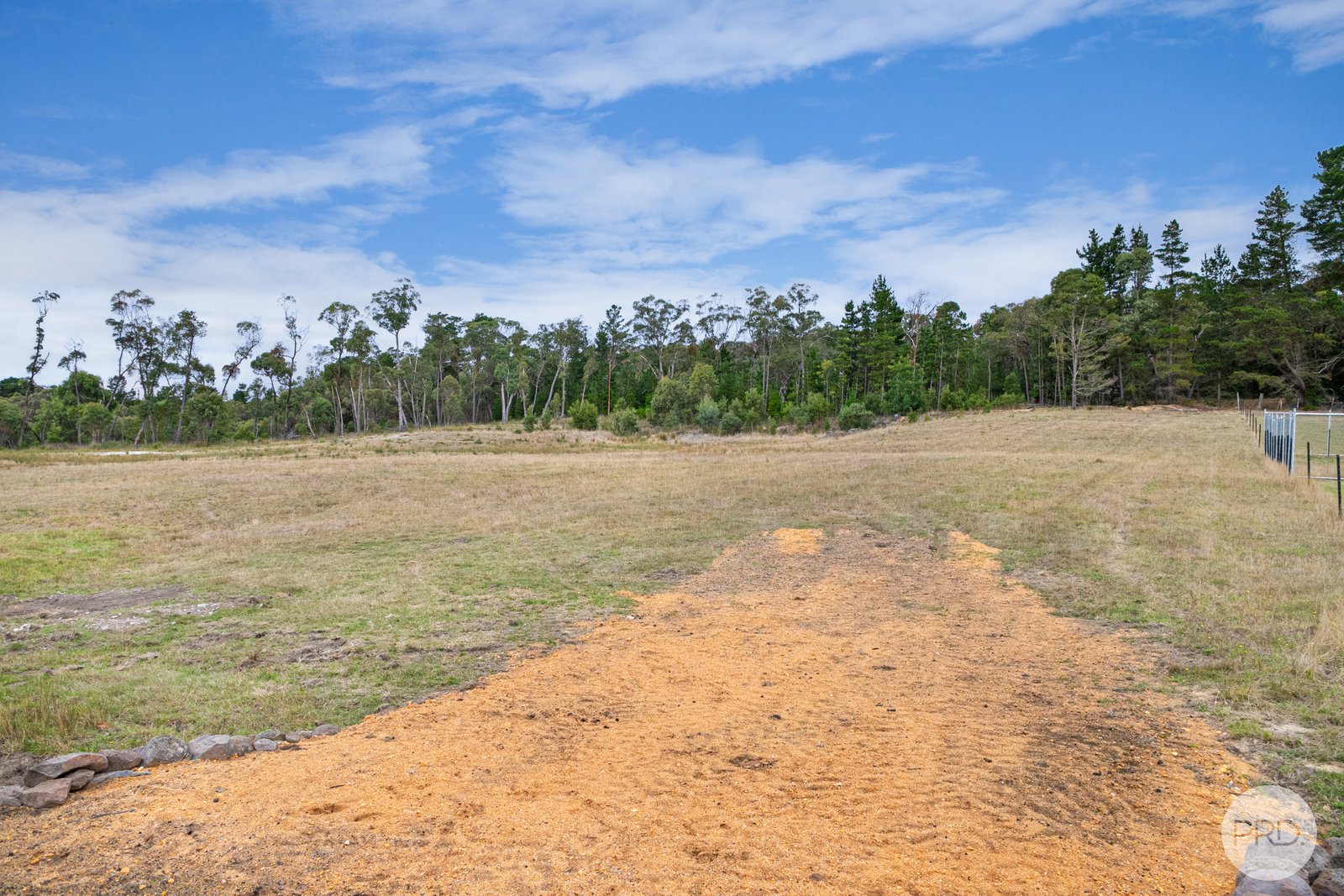 18A Hewitts Road LINTON 9