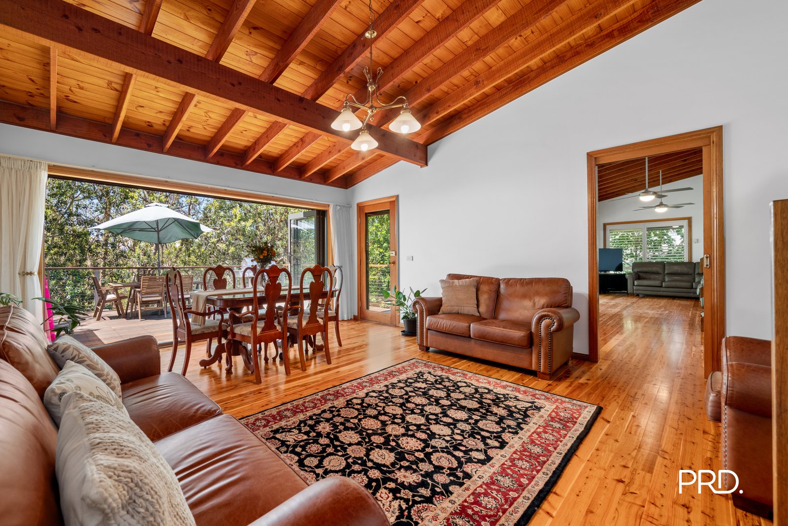 18a Lalor Drive SPRINGWOOD 8